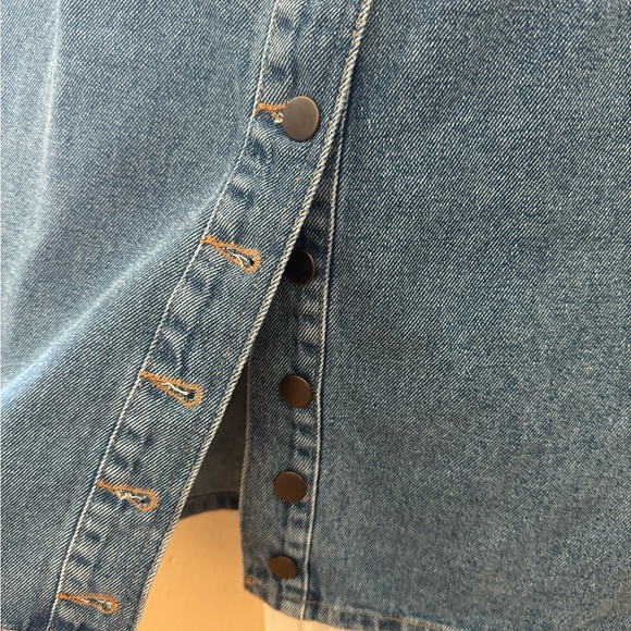 UO Button-Down Denim Mini Dress - Picture 4 of 7